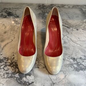 Kate Spade Gold shimmer heels
